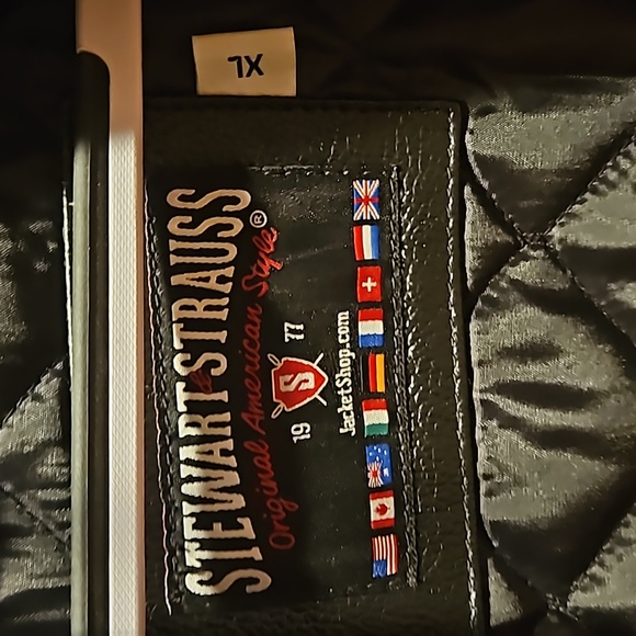 Commanders bomber jacket EUC XL - Picture 3 of 8